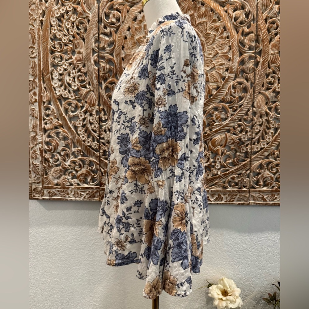 Umgee Blue & Tan Floral Bell Sleeve Boho, Romantic, Cottagecore Blouse - Picture 8 of 15